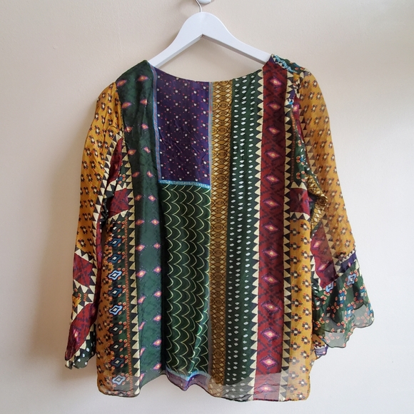 Belle France made in Italy Silk Blouse with unique pattern, M - Picture 2 of 8